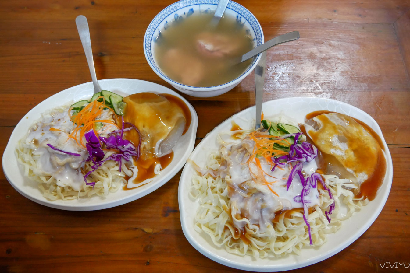 [嘉義美食]南門涼肉圓|東區銅板美食~每桌必點涼麵 涼肉圓組合餐