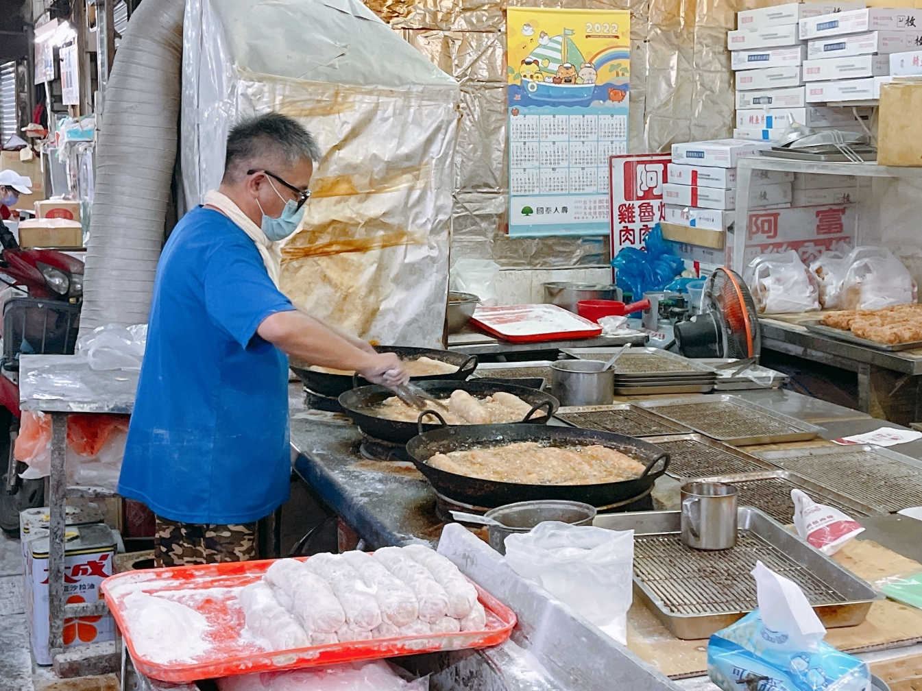 延伸閱讀：[嘉義美食]阿富網絲肉捲|東市場內排隊小吃~每人限購二條/免排隊攻略．手工包覆豬油網肉捲．更新2024年價格