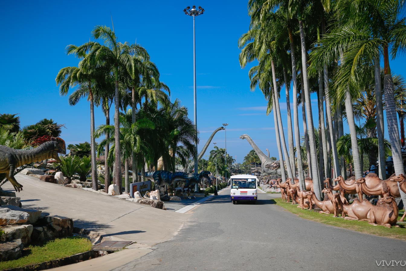 延伸閱讀：[芭達雅景點]東芭樂園(Nong Nooch Village)-世界十大花園之一!大型泰國文化表演秀．仙人掌園．恐龍谷