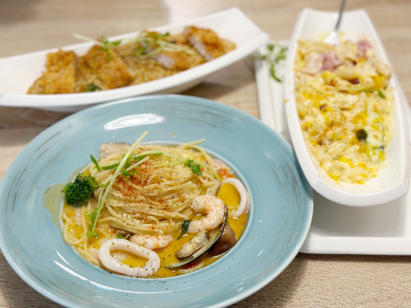 [桃園美食]兔子遇見貓|藝文特區內同安街附近平價美食~義大利麵燉飯焗烤飯選擇多樣化 @VIVIYU小世界