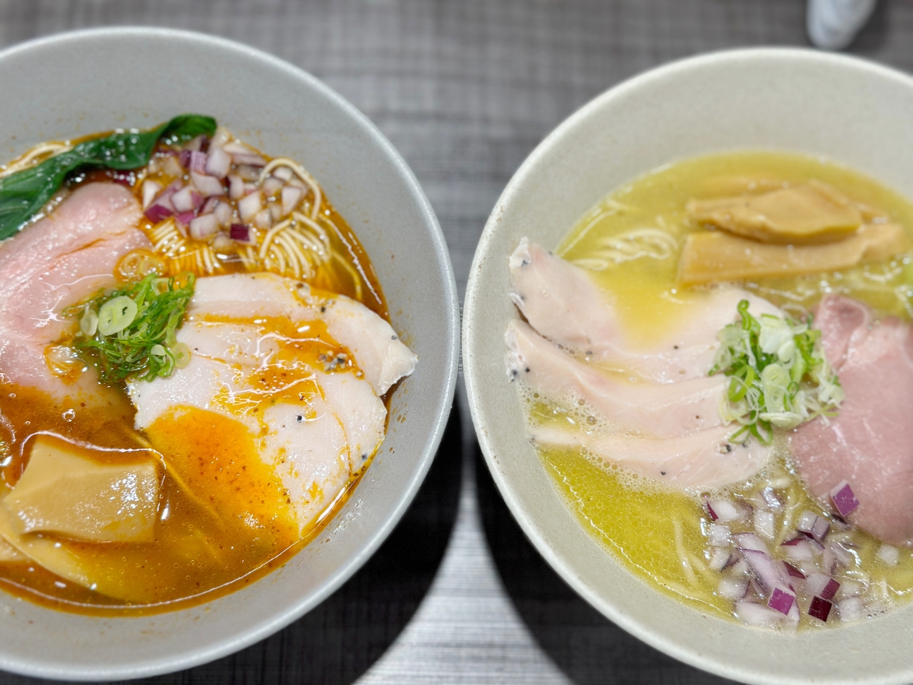 [台中美食]食いしん坊 Kuishinbou．貪吃鬼|南區日式文青咖啡館~可別以為這是廢墟．充滿復古風情
